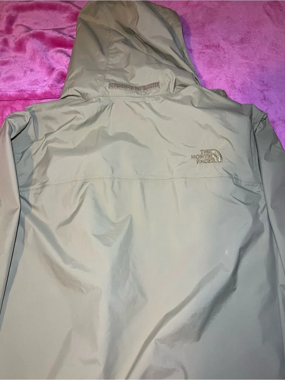 The North Face Men's Hooded Raincoat in Light Khaki